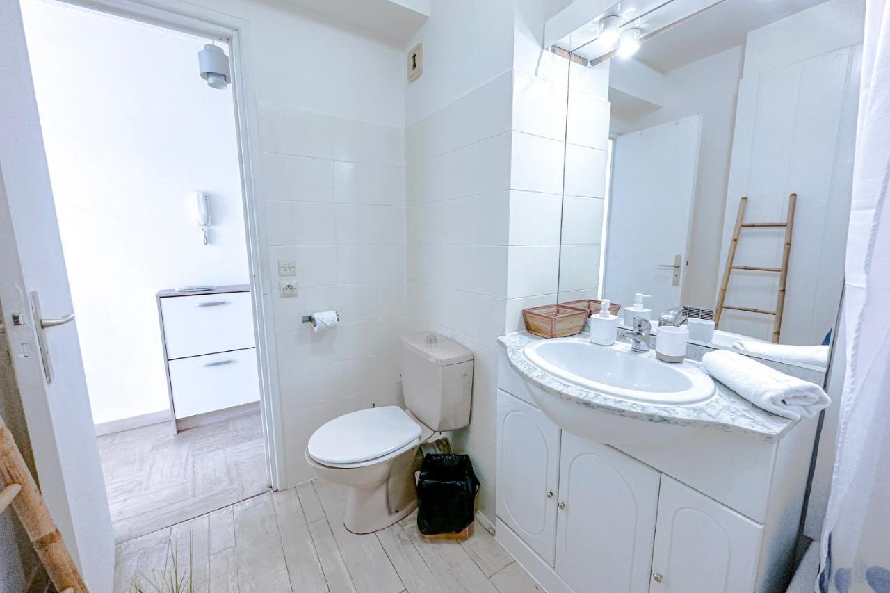 Guignon - Apart Sunny Comfort Close To The Port & Station Antibes Buitenkant foto
