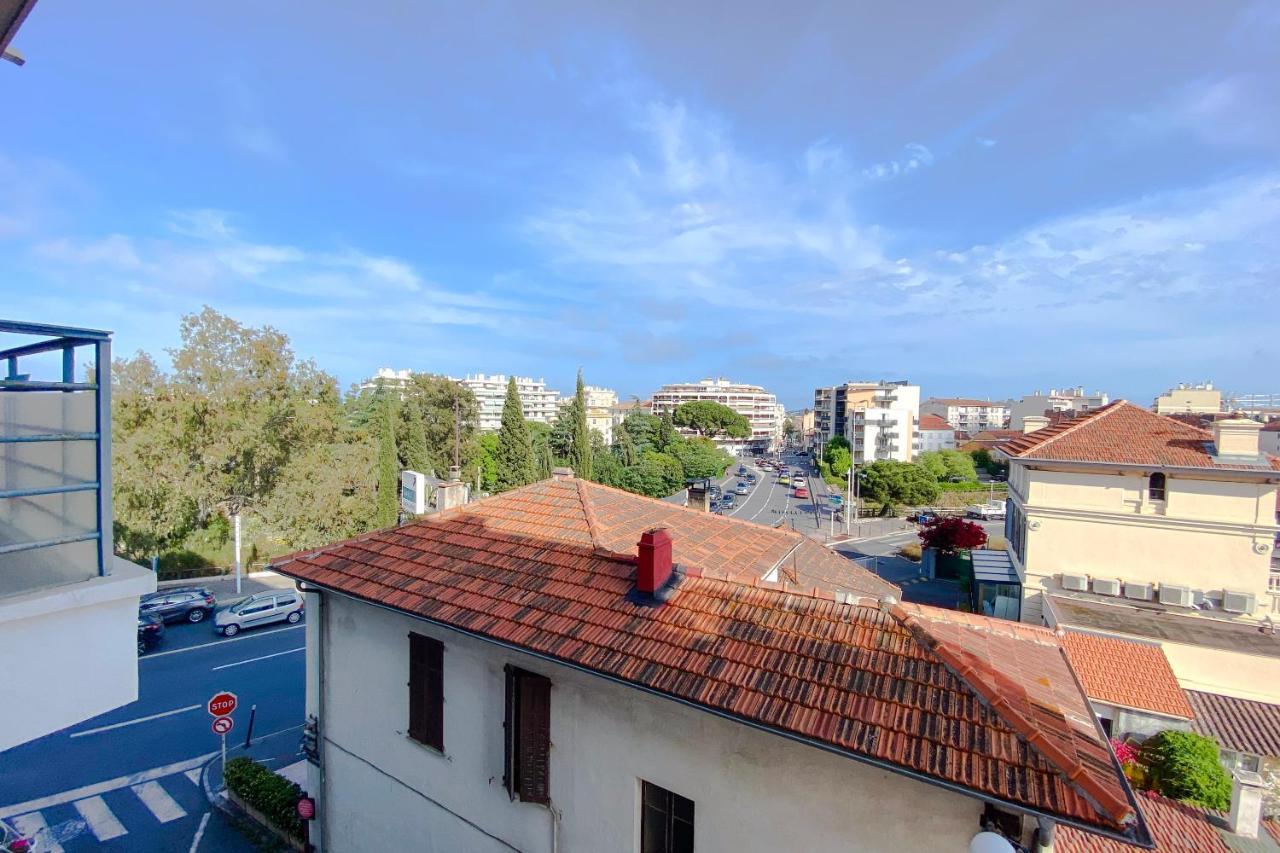 Guignon - Apart Sunny Comfort Close To The Port & Station Antibes Buitenkant foto